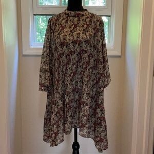 Knee length Plissee dress